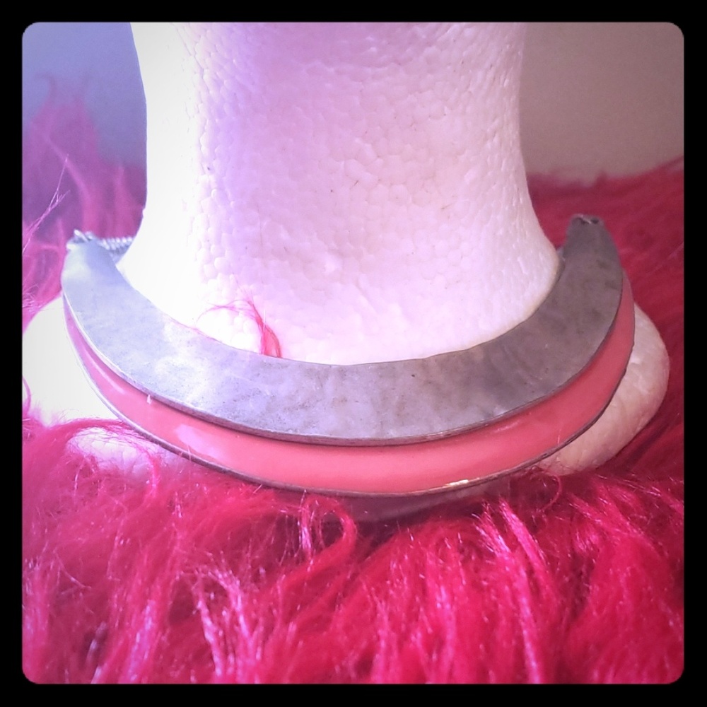 Peach and silver choker necklace